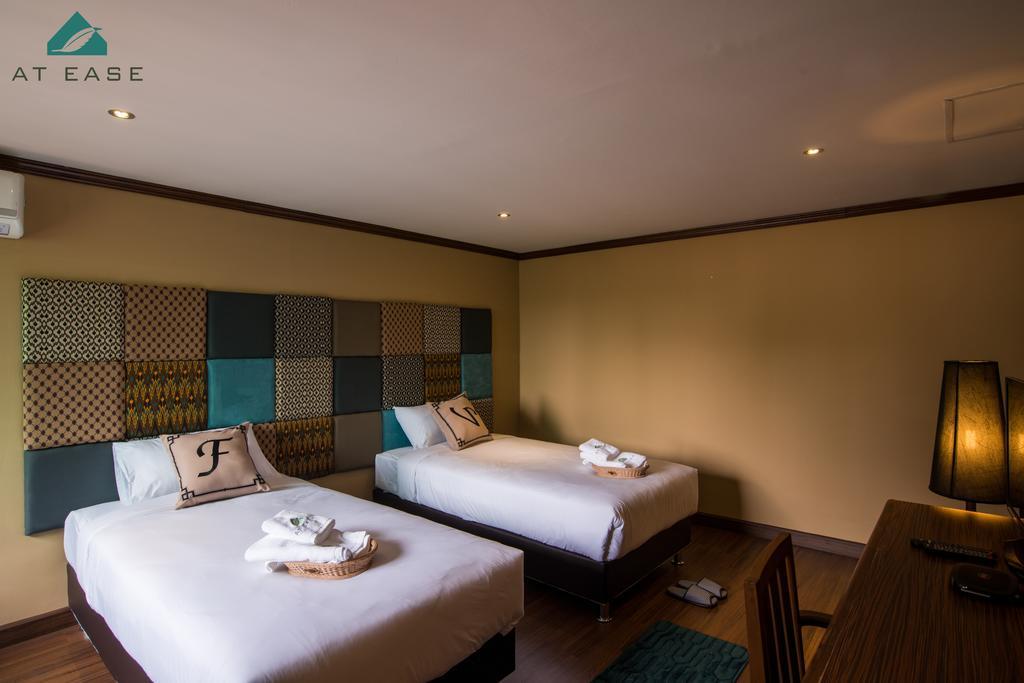 At Ease Bijou Hotel Chiang Mai Bagian luar foto